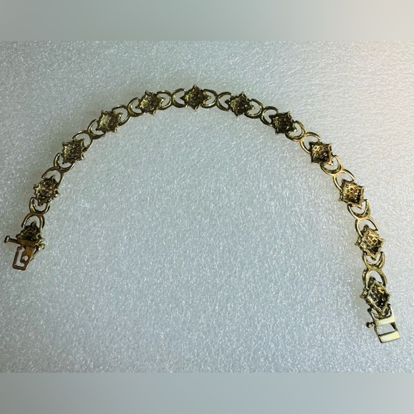 14KT Yellow Gold Diamond in Diamond Shape Panel Link Tennis Bracelet - Picture 9 of 15